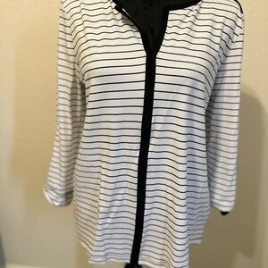 Anne Klein sport navy black and white striped top. Size L. New